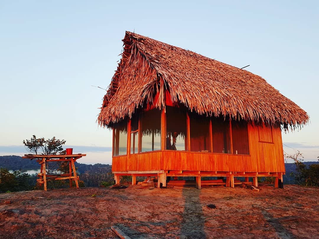Orange hut on hilltop, at Ampiri.