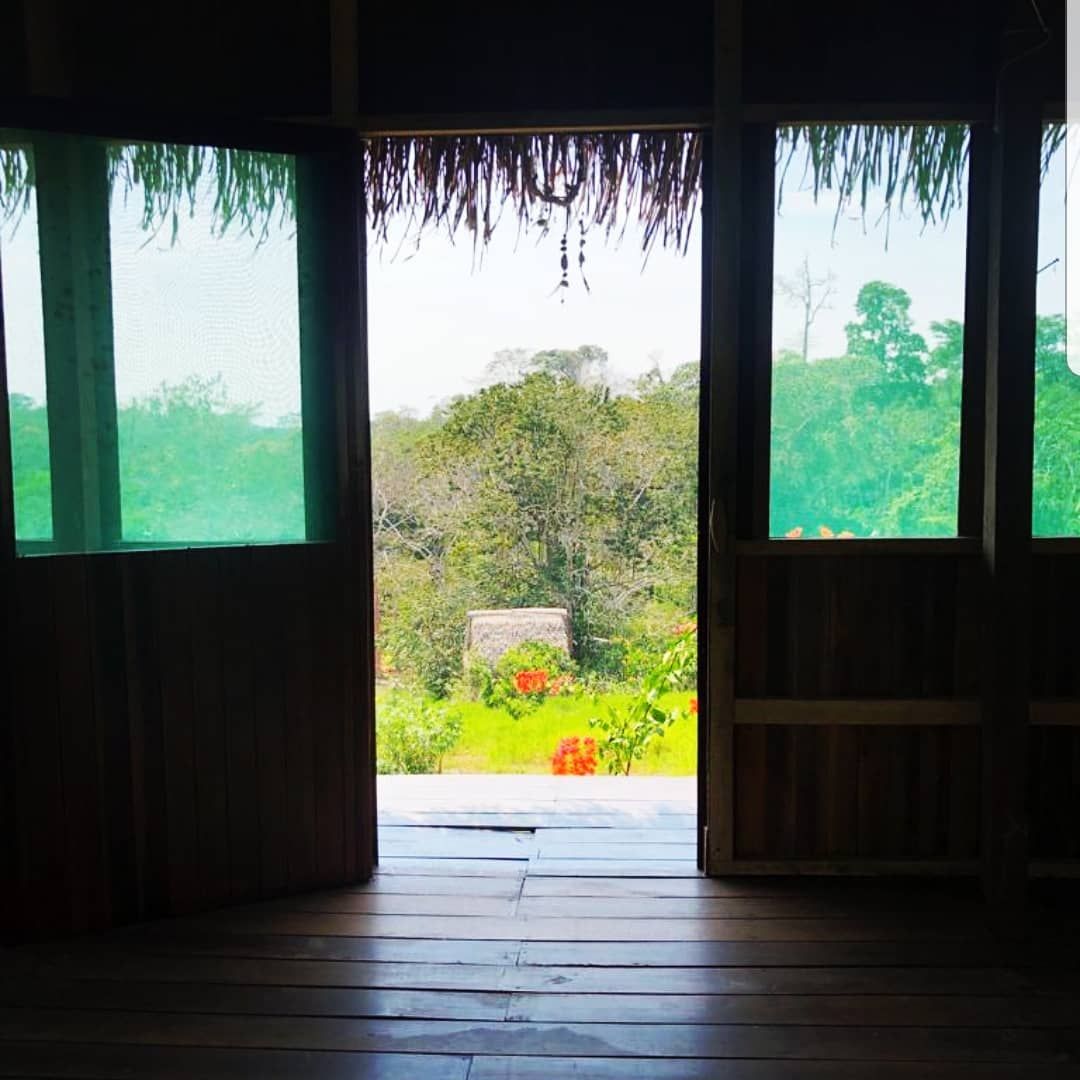 Doorway with green windows, at Ampiri.