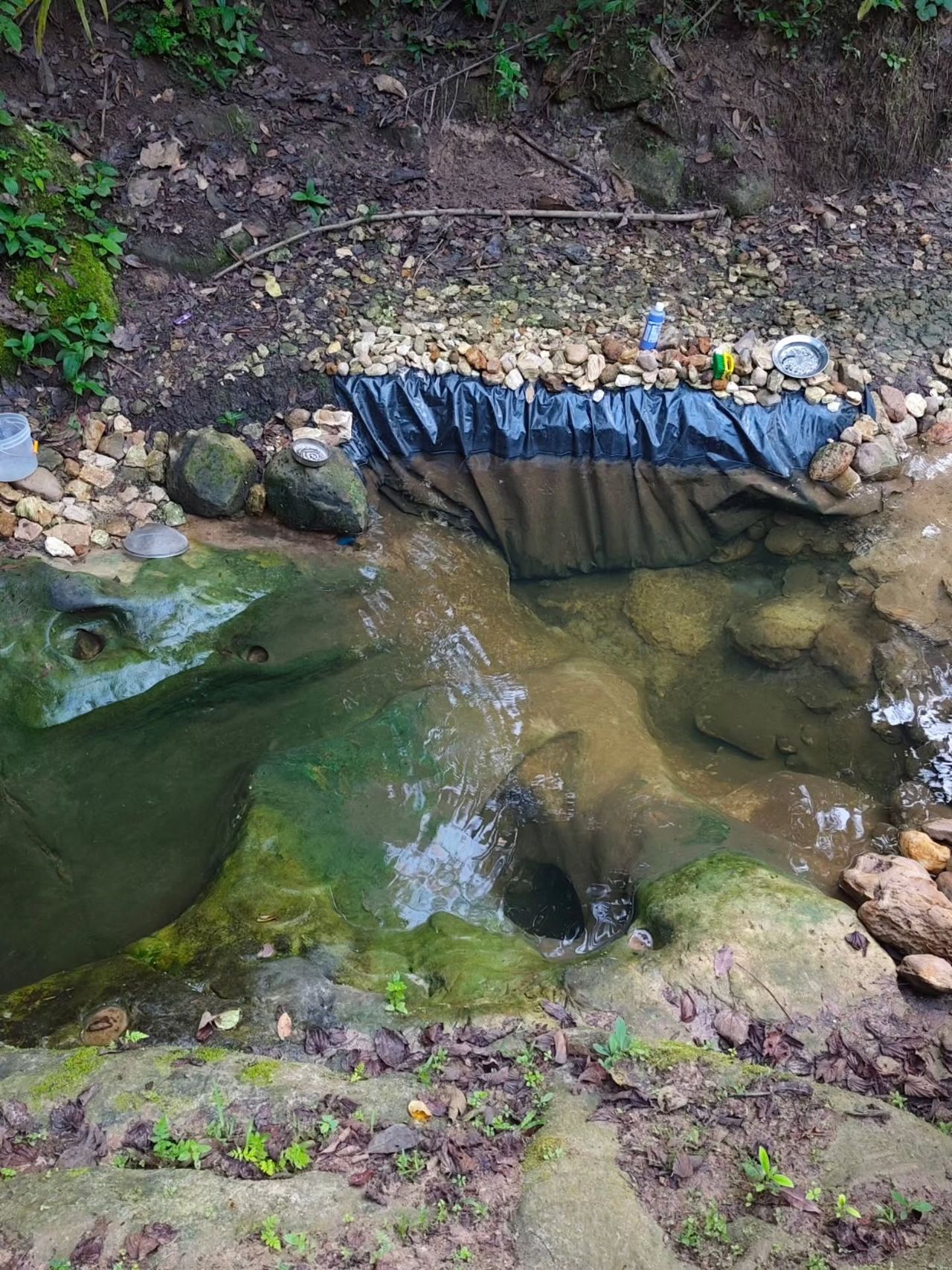 Stream and dam, at Ampiri.